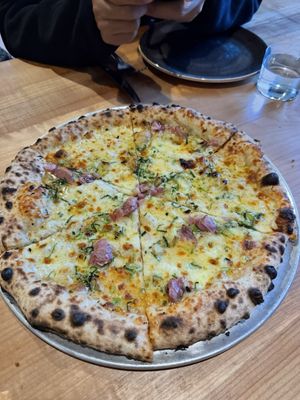 Hogstone's Wood Oven by null