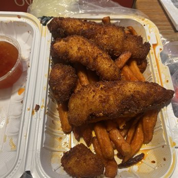 The Chicken Koop - Side chick chicken tenders - New American Near Me - Whittier, California The Chicken Koop - Side chick chicken tenders - New American Near Me - Whittier, California
