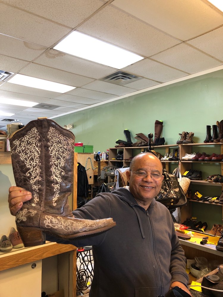 LA ESENCIA SHOE REPAIR Updated August 2024 1816 South Rd