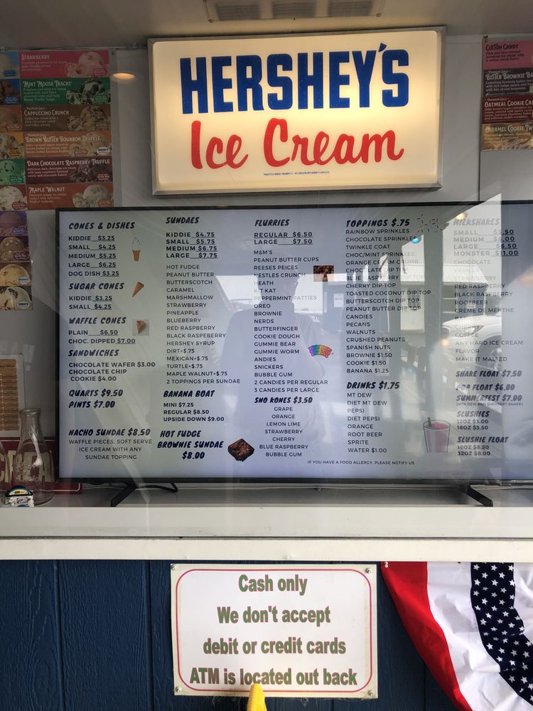 Mac's Dairy Bar Logo