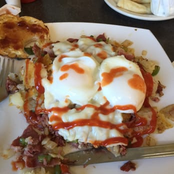 Riverview Cafe Restaurant - Corned beef skillet ( with Frank's n ketchup) - Breakfast & Brunch Near Me - Dexter, Michigan