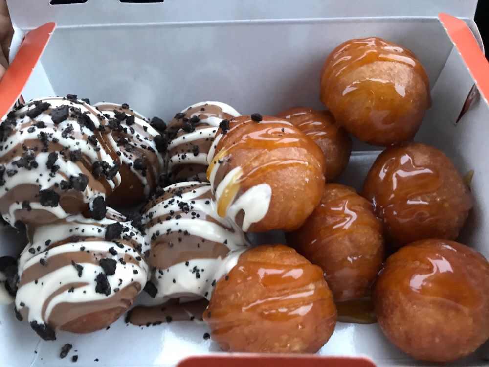 MR. PUFFS Desserts 5918 Boul Des GrandesPrairies, SaintLéonard