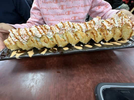 SUSHINOLA Sushi y Marisco estilo Sinaloa. by null