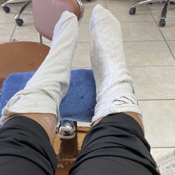 Schick Nail Bar - Warm towel