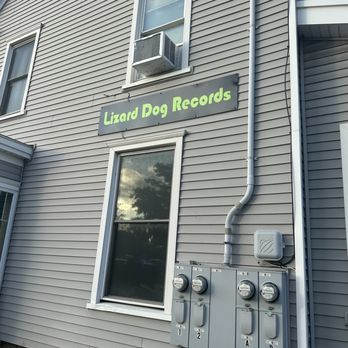 Lizard Dog Records - Lizard Dog Records - Vinyl Records Near Me - Orono, Maine Lizard Dog Records - Lizard Dog Records - Vinyl Records Near Me - Orono, Maine
