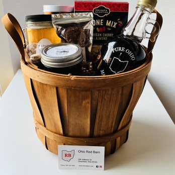 Ohio Red Barn - a basket of food items - Honey Near Me - Miamisburg, Ohio Ohio Red Barn - a basket of food items - Honey Near Me - Miamisburg, Ohio