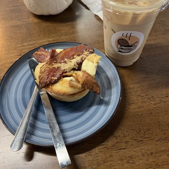 Roasted Lakewood - Coffee & Tea Near Me - Lakewood, Ohio