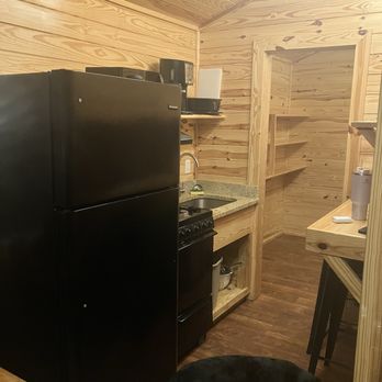 Sun Outdoors Cape Charles - Full kitchen in some cabins! - RV Parks Near Me - Cape Charles, Virginia