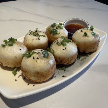 Dumpling Eatery - Pan-fried juicy beef pork bao - Chinese Near Me - Eden Prairie, Minnesota
