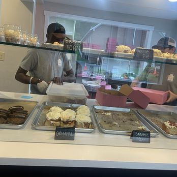 Gogo's Cinnamon Rolls - Cinnamon roll varieties - Bakeries Near Me - Old Fort, North Carolina