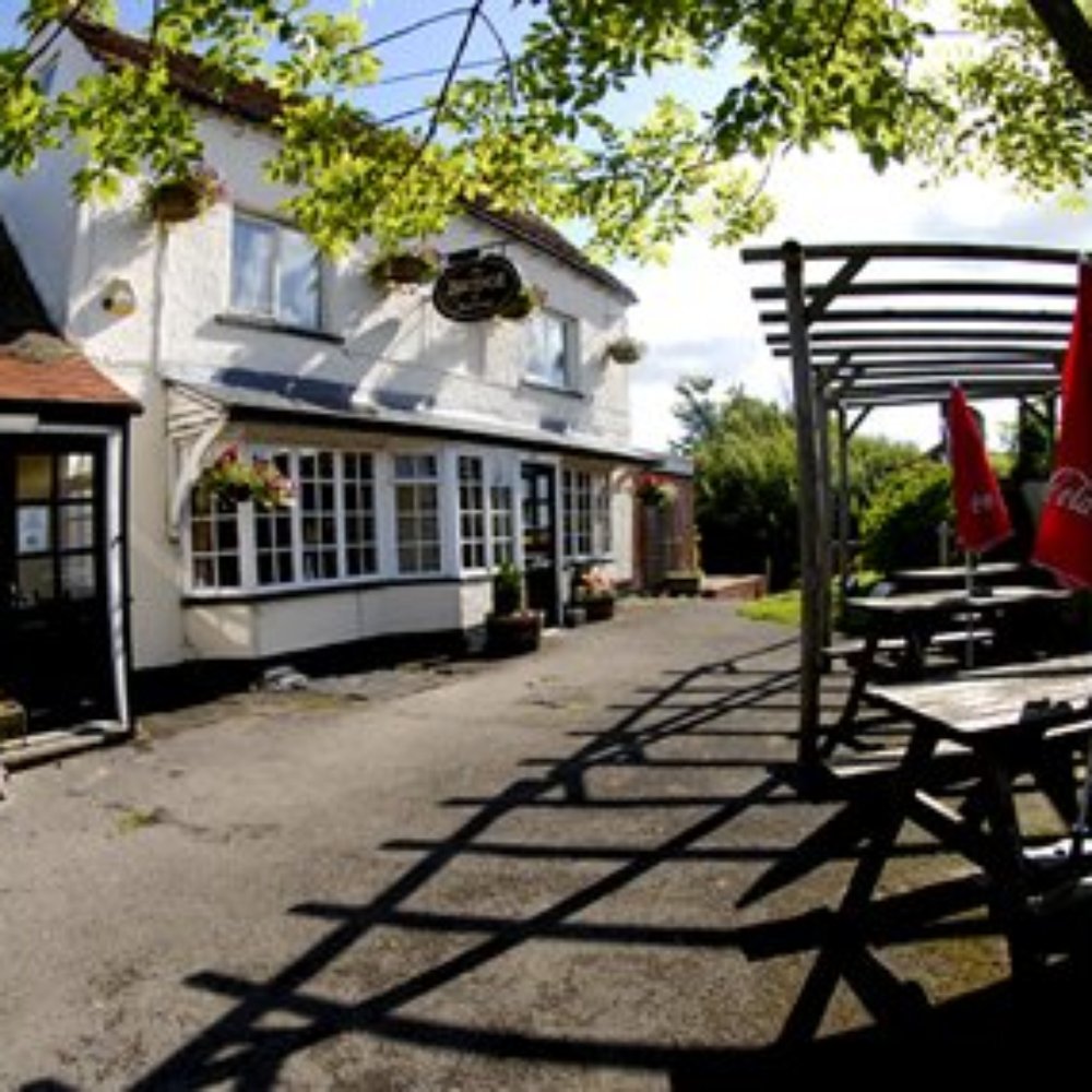 The Bridge at Napton Inn - British Near Me - Warwick, WAR
