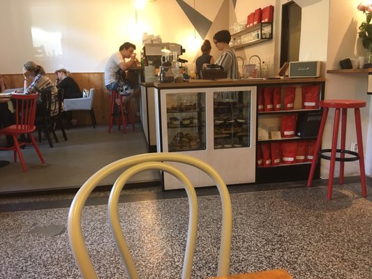 Café Jen by null