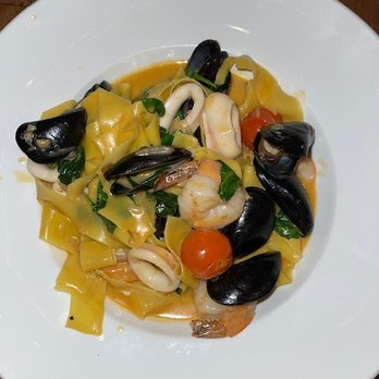 Whalers - Shrimp Parpadelle - Bars Near Me - Bay Shore, New York