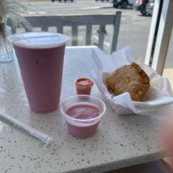 Fuze Eatery Empanada House & Smoothie Bar - Strawberry smoothie and chicken empanadas
