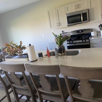 Majestic Glow - Office Cleaning Near Me Majestic Glow - Office Cleaning Near Me