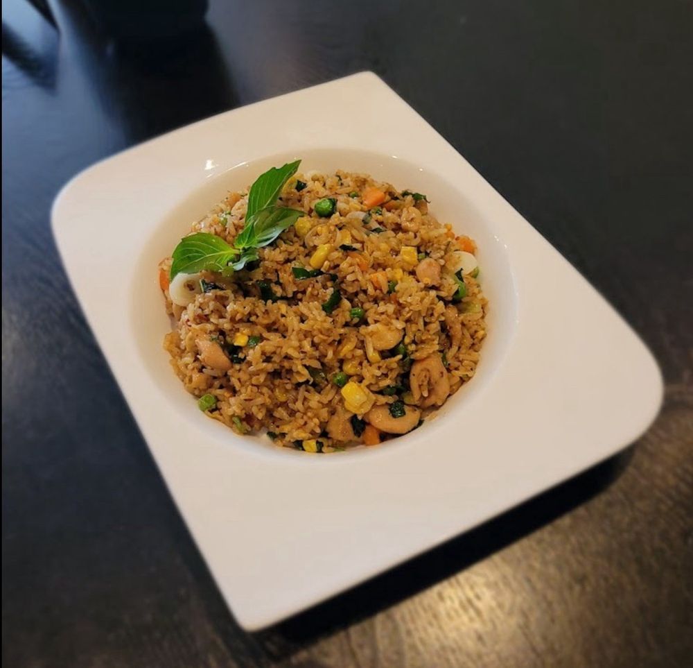 Pho Blue Basil Restaurant Logo