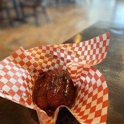 M&M's Southern Cafe - Hot Links