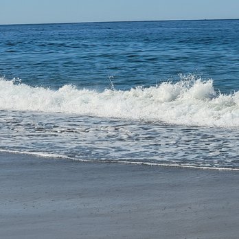 Main Beach Park - Beaches Near Me - Laguna Beach, California