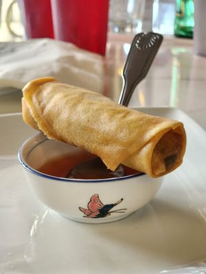 Long Gong Chinese Restaurant by null