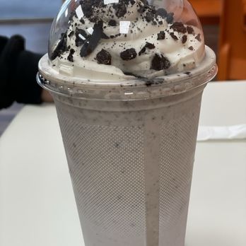 The Peach Cobbler Factory - OREO PUDD-N SHAKE - Desserts Near Me - Smithfield, North Carolina