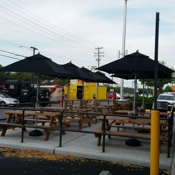 Mission BBQ - Outside seating - Barbeque Near Me - Fairfax, Virginia Mission BBQ - Outside seating - Barbeque Near Me - Fairfax, Virginia