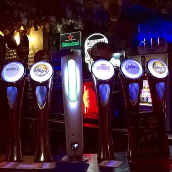 Edward & Sons - Pubs Near Me - Paris 18, 75