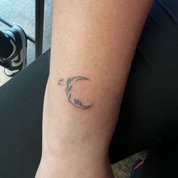 Fats Tattoo & Body Piercing