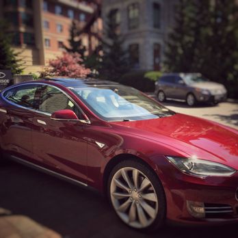 Alset Tours - Picture yourself Parkside in a Tesla Model S Signature Series. - Food Tours Near Me - Victoria, British Columbia Alset Tours - Picture yourself Parkside in a Tesla Model S Signature Series. - Food Tours Near Me - Victoria, British Columbia