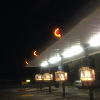 Sonic Drive-In - Cool flashback from the fifties! - Burgers Near Me - Gilroy, California Sonic Drive-In - Cool flashback from the fifties! - Burgers Near Me - Gilroy, California