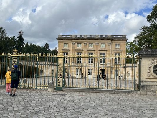 Grand Trianon by null