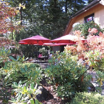 The Rendezvous Grill - Patio Seating - New American Near Me - Welches, Oregon