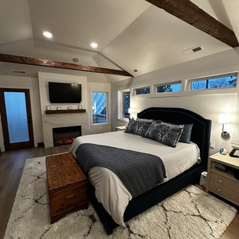 Nate Construction - Bedroom - General Contractors Near Me - Snohomish, Washington