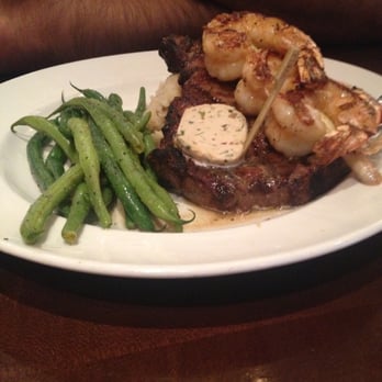 Yard House - Steak and shrimp - New American Near Me - Rancho Mirage, California