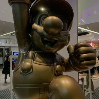 Nintendo NY - Golden Mario! - Video Game Stores Near Me - New York, New York Nintendo NY - Golden Mario! - Video Game Stores Near Me - New York, New York