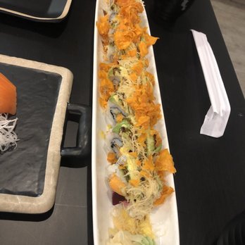 Hyack Sushi - Rocky Mountain roll - delicious and unique vegetarian roll! - Japanese Near Me - New Westminster, British Columbia Hyack Sushi - Rocky Mountain roll - delicious and unique vegetarian roll! - Japanese Near Me - New Westminster, British Columbia