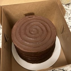 Two Sisters Sweet Creations - The anniversary cake