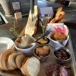 Cyd's - Cozy platter with LOCAL HONEYCOMB!
