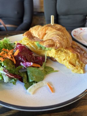 Paper or Plastik Cafe by null