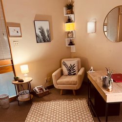 Melinda’s Massage Therapy - Lobby area