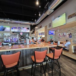 Hooters - Interior