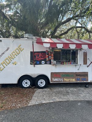 Francisco's Taco Madness by null