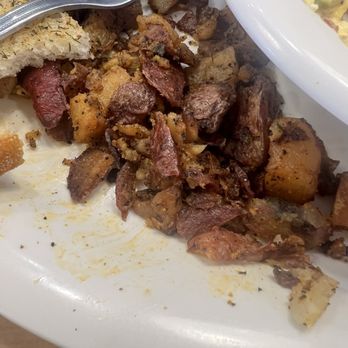 Eggs Up Grill - Too much potato skin and not enough meaty potatoes - Breakfast & Brunch Near Me - Hermitage, Tennessee