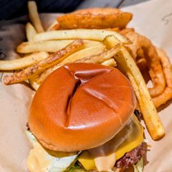 Smash Daddy’s - Solo burger!
