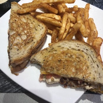 Juke Box Diner - Annandale - Diners Near Me - Annandale, Virginia