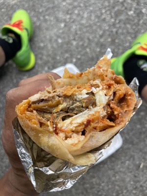 Carnitas Los Dos Chingones by null