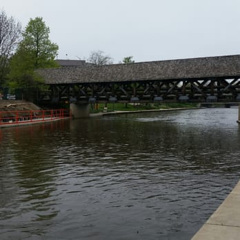 Naperville Riverwalk - Parks Near Me - Naperville, Illinois