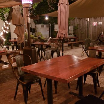 Berkeley Social Club - Outdoor seating - Breakfast & Brunch Near Me - Berkeley, California