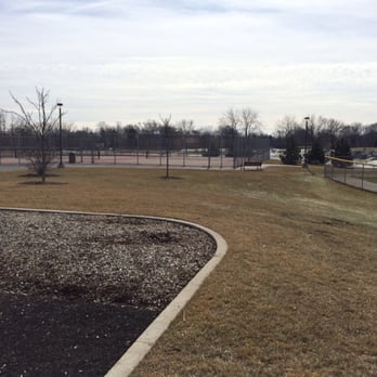 Village Green Park - Tennis courts - Parks Near Me - Glen Ellyn, Illinois Village Green Park - Tennis courts - Parks Near Me - Glen Ellyn, Illinois