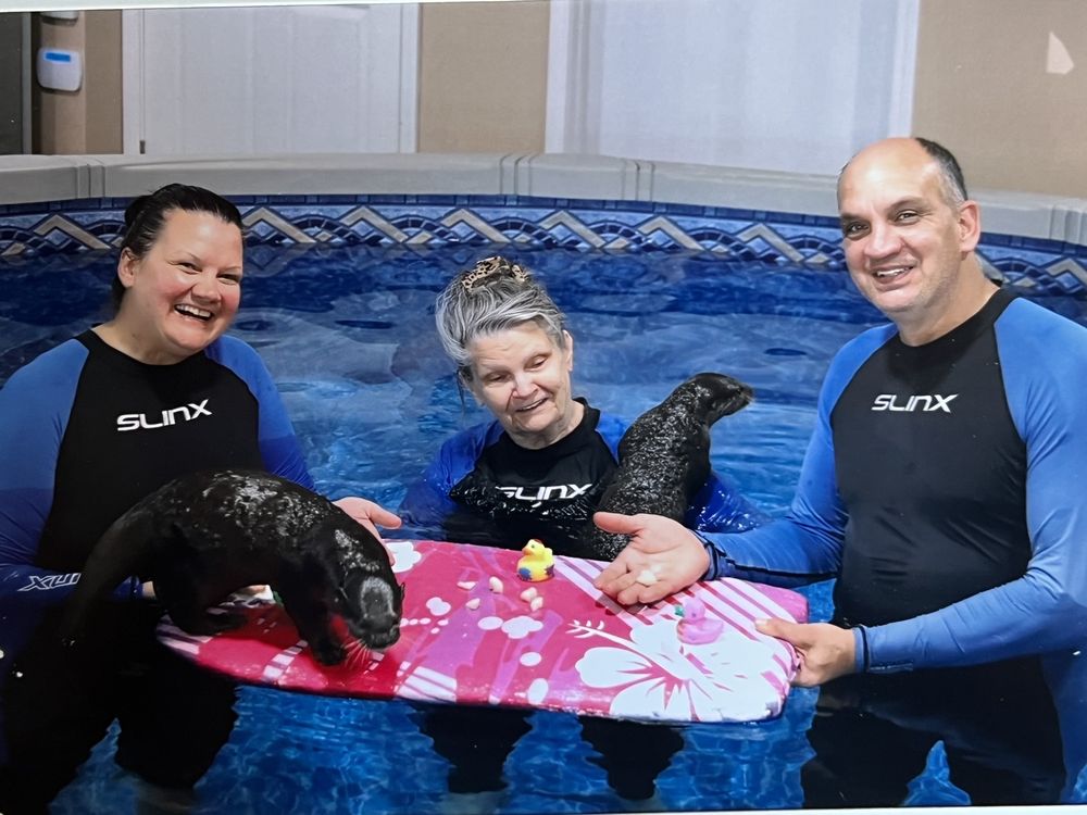 THREE MONKEYS PHOTO EMPORIUM 19 Photos & 12 Reviews 2430 Teaster Ln