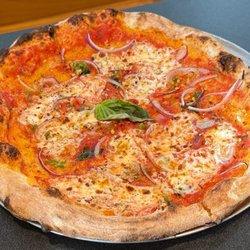 Rodrigo's Craft Pizza - Sizzle Drizzle Pizza. Zesty and savory! *:｡ﾟ Highly (*‿*) recommend! *:｡ﾟ